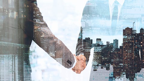 नागरी सहकारी बँकांमध्ये
व्यावसायिकता शक्तीचा केंद्रबिंदू