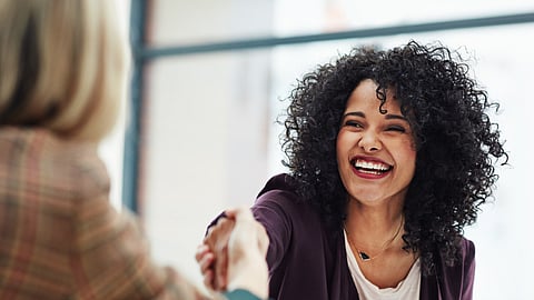 BankNews.com stock image handshake