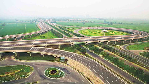 Yamuna Expressway
Image Courtesy: Realty NXT