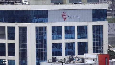 Piramal glass