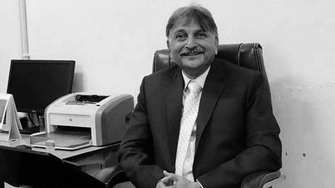 Dean, Faculty of Law, AMU