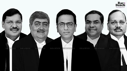 Justice BR Gavai, Justice SK Kaul, CJI DY Chandrachud, Justice Sanjiv Khanna and Justice Suryakant