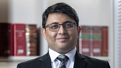 Alipak Banerjee