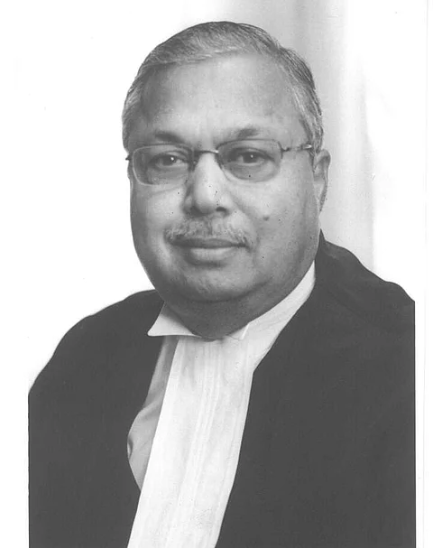 Justice Sirpurkar to head Dinakaran impeachment panel