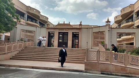 Can interim order for maintenance be revised? Same Bench of Rajasthan HC but opposing views