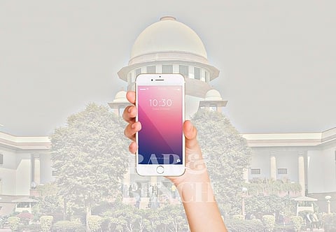Court, Mobile phones