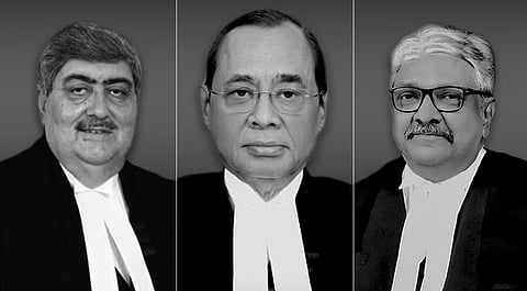 CJI Gogi, Justices Sanjay Kishan Kaul (Left) and KM Joseph (Right)