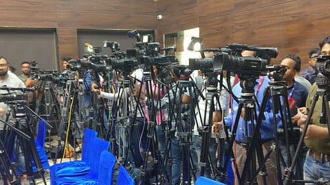 Karnataka HC issues notice in PIL for audio-video recording of proceedings