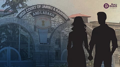 Couple, J&K High Court, Srinagar Wing