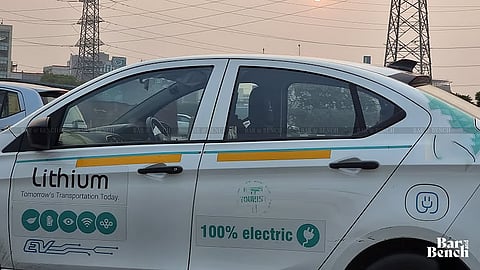 Electric vehicle