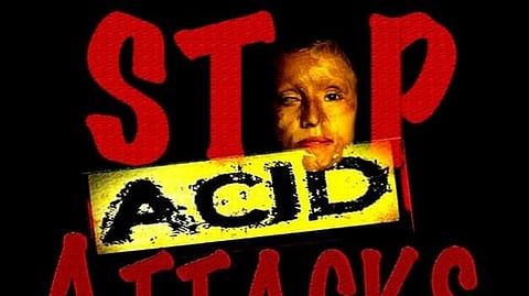 ಆಸಿಡ್ ದಾಳಿ ಕೊಲೆಗಿಂತಲೂ ಘೋರ: ಮಹಿಳೆಗೆ ಆಸಿಡ್ ಎರಚಿದ್ದ ಭಗ್ನಪ್ರೇಮಿಗೆ ಜೀವಾವಧಿ ಶಿಕ್ಷೆ ಕಾಯಂಗೊಳಿಸಿದ ಹೈಕೋರ್ಟ್