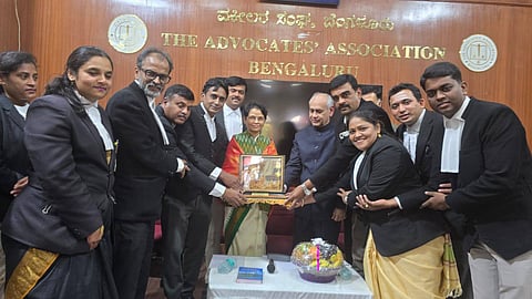 ಪರಿಣಾಮಕ್ಕೆ ಹೆದರಿ ಸರಿಯಾದ ತೀರ್ಮಾನದಿಂದ ಹಿಂದೆ ಸರಿಯಬೇಡಿ; ನ್ಯಾ. ಹನ್ಸ್ರಾಜ್ ಖನ್ನಾ ನೆನೆದ ನ್ಯಾ. ಮುದಗಲ್