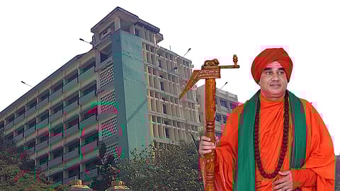 Basava Jayamrutyunjaya Swamiji