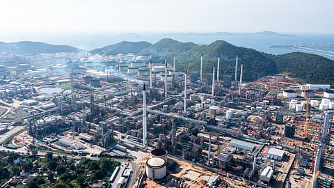 Asia's October base oils supply falls