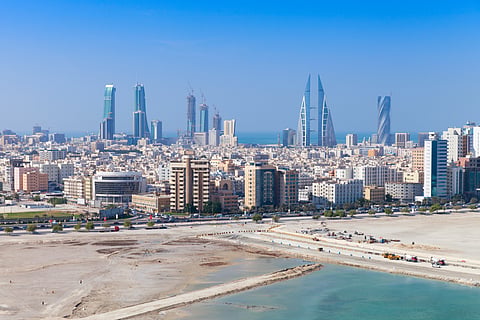 June base oil imports from Bahrain fall