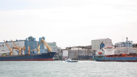 S Korea’s Oct exports to SE Asia fall