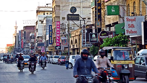 Pakistan Oct lube demand extends rise