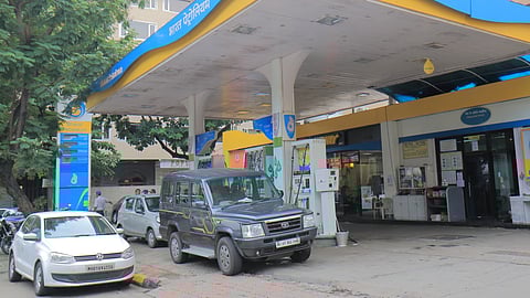 BPCL, petrol station, Mumbai, engine oils