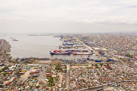 Manila, port, vessels