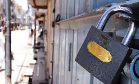 অস্বাস্থ্যকর খাবারঃ ৩টি হোটেল-রেস্তোরাঁকে ঝাঁপ বন্ধের নির্দেশ