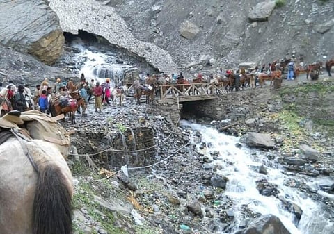 হিংসার আশঙ্কায় রবিবার অমরনাথ যাত্ৰা স্থগিত রাখে প্ৰশাসন