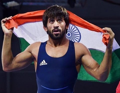 এশিয়াডে কুস্তির ৬৫ কেজি বিভাগে সোনা জিতে বজরং পুনিয়ার নজর এখন টোকিও অলিম্পিক