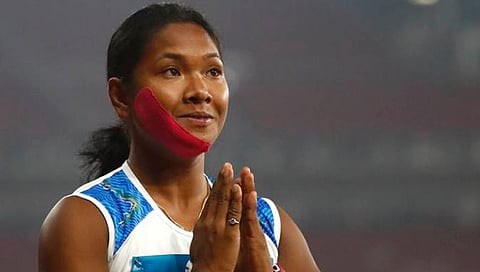 কলকাতায় একটা বাড়ি চান এশিয়াডে হেপটাথলনে সোনা জয়ী স্বপ্না