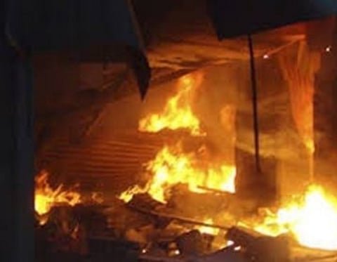 দিল্লির ফ্যাক্টরিতে আগুনে ব্যাপক ক্ষতি