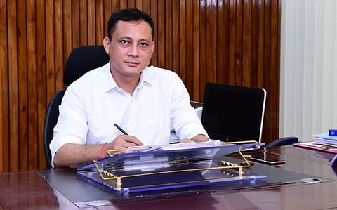 নির্বাচনকে গুরুত্ব সহকারে নিতে যুবকদের প্ৰতি আহ্বান কামরূপ জেলাশাসকের