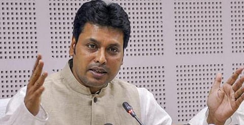 বিপ্লব জায়ার বিরুদ্ধে ভুয়া তথ্য সম্প্ৰচার করে গ্ৰেপ্তার কনস্টেবল