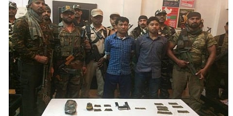 তিনসুকিয়ার পেঙেরিতে আরও দুটি কট্টর আলফার আত্মসমর্পণ