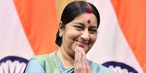 সময়ের আগে সরকারি বাংলো ছেড়ে নজির গড়লেন সুষমা স্বরাজ