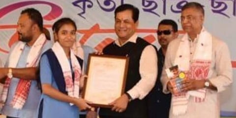 রাজ্যের উন্নয়নে ছাত্ৰছাত্ৰীদের অবদান রাখার আহ্বান মুখ্যমন্ত্ৰীর