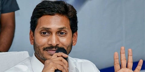 পাঁচ জন উপ মুখ্যমন্ত্ৰী নিয়োগ করে রেকর্ড গড়লেন অন্ধ্ৰের মুখ্যমন্ত্ৰী জগন মোহন রেড্ডি