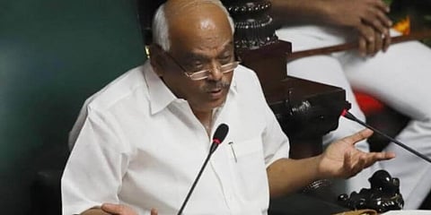 কর্নাটকের বিক্ষুব্ধ বিধায়কদের মামলা মেটাতে অধ্যক্ষকে নির্দেশ সুপ্ৰিমকোর্টের