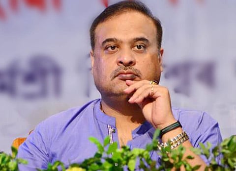 মোদির জন্মদিনের কেক কাটতে অস্বীকার হিমন্তের