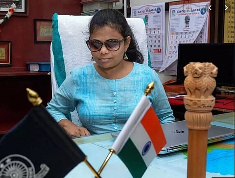 ভারতের প্ৰথম দৃষ্টিশক্তিহীন মহিলা আইএএস তিরুবনন্তপুরমের সাব-কালেক্টরের দায়িত্বে