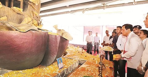 ২০০৮-এ ধারা বিস্ফোরণে নিহতদের প্ৰতি মুখ্যমন্ত্ৰীর শ্ৰদ্ধার্ঘ্য