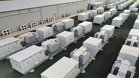 Utility-scale development at Tailem Bend has combined 245 MWdc of solar capacity with battery storage expanding to 408 MWh. Image Credit: Vena Group