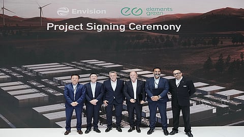 Envision Energy partnered with Elements Green to deliver the 400 MW/1.6 GWh Stadorf BESS project in Germany. Announced at Intersolar Europe 2026, the project will use Envision’s Gen 8 BESS platform and AI-powered energy system to support grid flexibility and renewable energy integration.