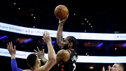 Kawhi Leonard takes it to basket against the Sixers Tuesday