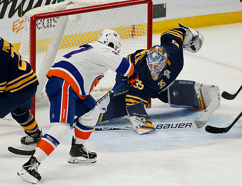 Islanders’ Anders Lee battle Sabre goalie Linus Ullmark
