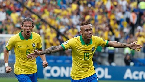 Brazil’s Everton celebrates scoring his side’s third goal against Peru during a Copa America Group A soccer match at the Arena Corinthians in Sao Paulo, Brazil, Saturday, June 22, 2019. (AP Photo/Victor R. Caivano)
