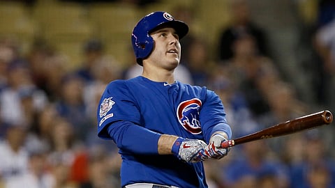 Cubs’ Anthony Rizzo awatches his two-run home run in Los Angeles on June 15 (Alex Gallardo)
