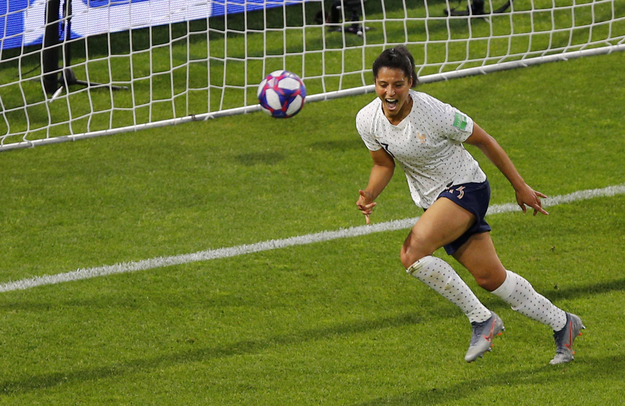 France’s Valerie Gauvin celebrates after scoring her side’s first goal during the Women’s World Cup round of 16 soccer match between France and Brazil at Stade Oceane, in Le Havre, France, Sunday, June 23, 2019. (AP Photo/Francois Mori)