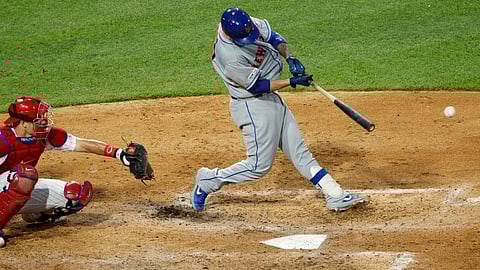 Mets’ Tomas Nido hits laces an RBI single in the sixth inning June 26 (Matt Slocum)