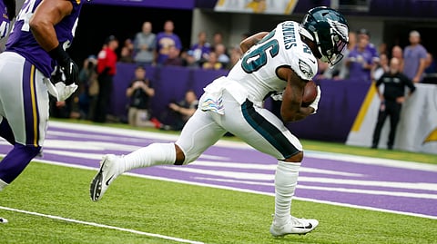 Eagles running back Miles Sanders catches a 32-yard touchdown pass against the Vikings Oct. 13 (Bruce Kluckhohn)