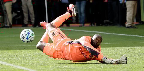 Los Angeles FC goalkeeper Kenneth Vermeer makes a save against Miami in the season opener March 1 (Marcio Jose Sanchez)