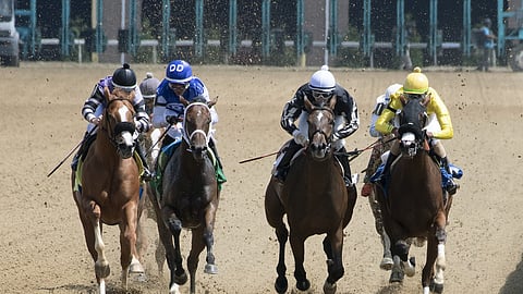 Racing at Thistledown