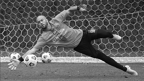 Newcastle Jets goalkeeper Jack Duncan at the team's last practice.